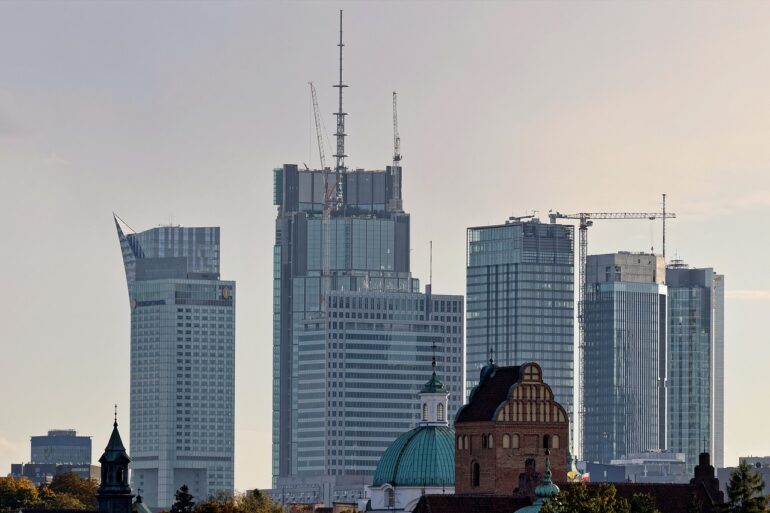 buildings-6801713_1280